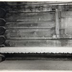 л. 32. Успенская церковь, г. Кондопога. 1949 гг.(?) Новая скамейка у правой стены