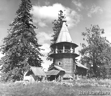 Старинная деревянная церковь в Кижах, RUUSIAN OLD WOODEN CHURCH. Диплом III степени в номинации "Образы прошлого"