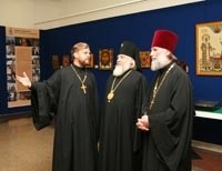Протоиерей Николай Озолин с представителями Московской Патриархии