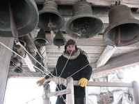 Игорь Хуттер на звоннице колокольни Кижского погоста