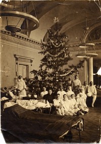 Рождественская ёлка в госпитале. Киев. 1916-1917 гг.