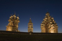 Ночная подсветка Кижского архитектурного ансамбля
