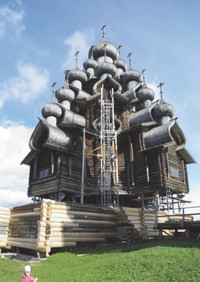 Вывешенный храм Преображения с собранным 7-м и частью 6-го пояса