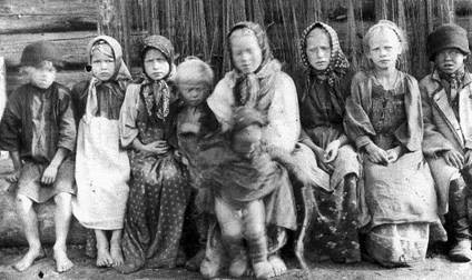 Фото 9. Крестьянские дети д.Рубцово Повенецкого уезда