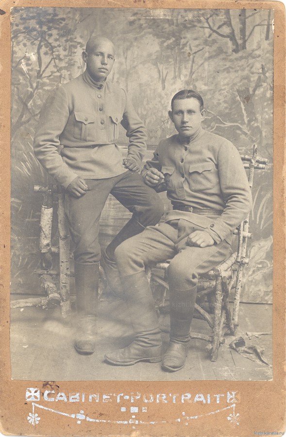 Братья Степан Михайлович (слева) и Петр Михайлович Егоровы
