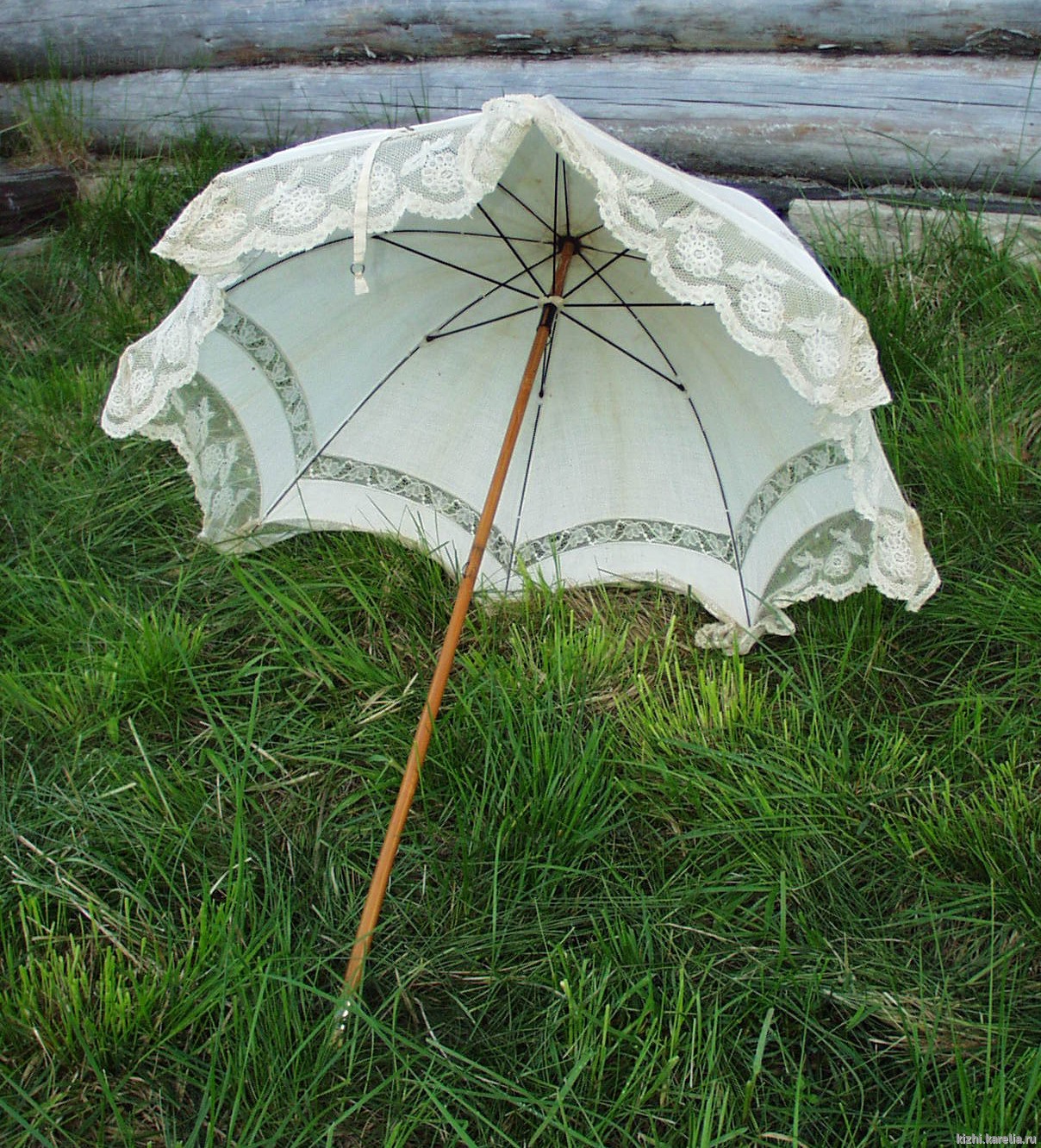 Зонтик солнцезащитный