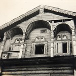 Л. 5. Дом Лепсина, д. Кузнецы. 1949 г.(?) Балкон на восточном фасаде