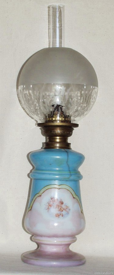 Лампа керосиновая настольная с абажуром