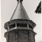 Церковь св. Варвары, с. Яндомозеро. Колокольня после завершения первой очереди реставрации.