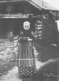 1. Девочка из северо–западной Карелии. Костомукша. Фотография И.Инха.1890.