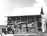 Дом Пертякова из дер.Усть-Яндома в процессе реставрации. 1969 г.