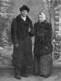 Рябинин Михаил Кирикович с женой. 1918 г. Музей-заповедник «Кижи». КП-3052