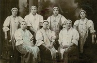 Фото. Женщины в традиционных поморских костюмах, Сорока, 1928 г.