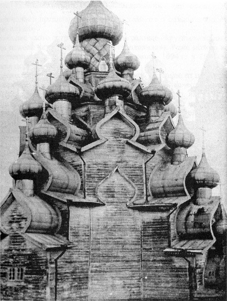Рис.15. Преображенская церковь, 1714 г. Карелия. Заонежье, остров Кижи.