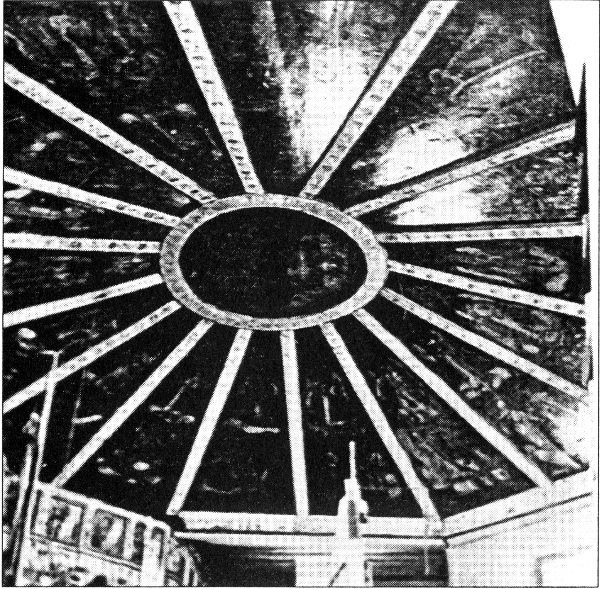 Фото 3. "Небо" Преображенской церкви. 1943 г. Л.Петтерссон (автор). НВФ-3904.