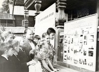 Фрагменты выставки-информации о музее на веранде дома приезжих. 1962 г.