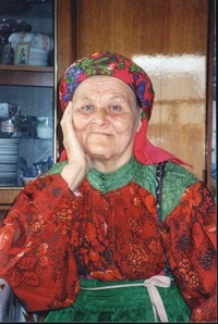 Рис.1. К.Н.Попова. п.Овгорт (ЯНАО). Фото автора, 2004