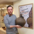 «Молочные реки кисельные берега» — более 50 редких предметов обрядовой керамики Русского Севера представят на выставке в фондохранилище