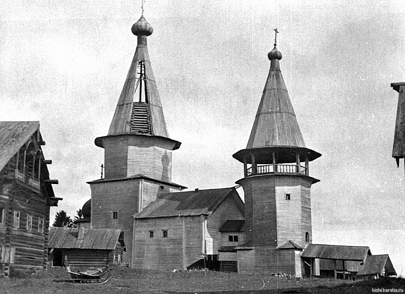 Вознесенская церковь в д.Типиницы. 12.06.1944.