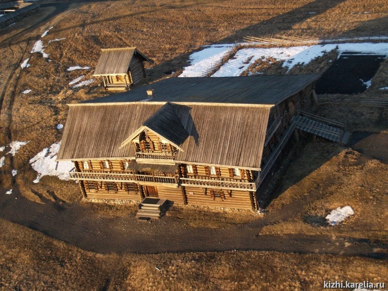 Дом Ошевнева на острове Кижи