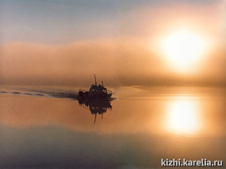 Корабль на озере, ship, vessel. Поощрительный приз в номинации "Заонежские просторы"