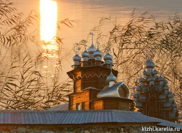 Преображенская и Покровская церковь, Кижи