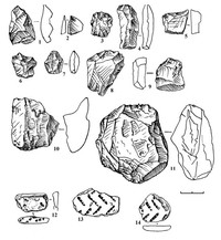 Рис. 11. Находки из поселений Ванчозеро 17 (1–11), 18 (12–14)